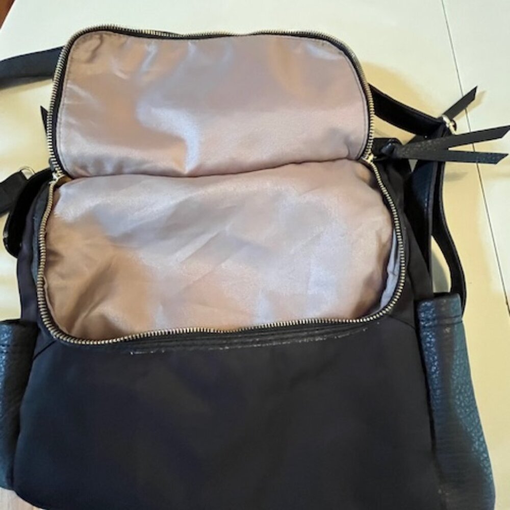 TUTILO | Backpack Black - Excellent condition - Picture 9 of 14